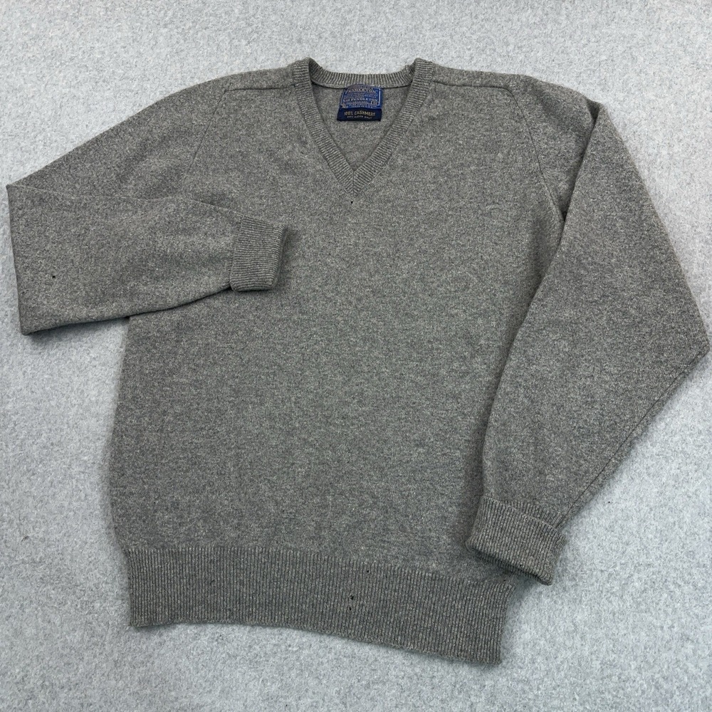 Vintage Pendleton 100% Cashmere V Neck Sweater Mens Medium Gray Preppy USA Holes